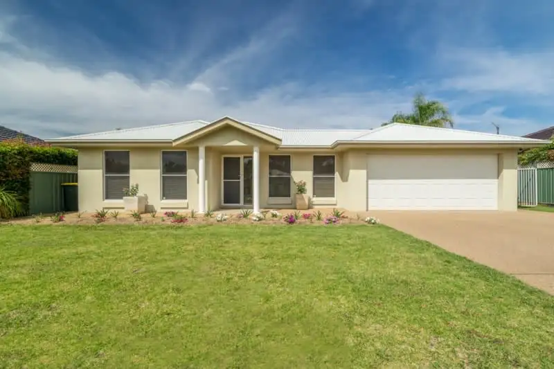 Main view of Homely house listing, 7 Ashlundie Crescent, Dubbo NSW 2830