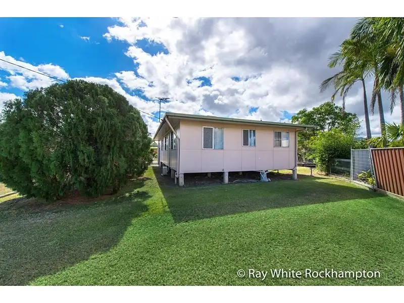 Main view of Homely house listing, 8 Snelling Street, Park Avenue QLD 4701