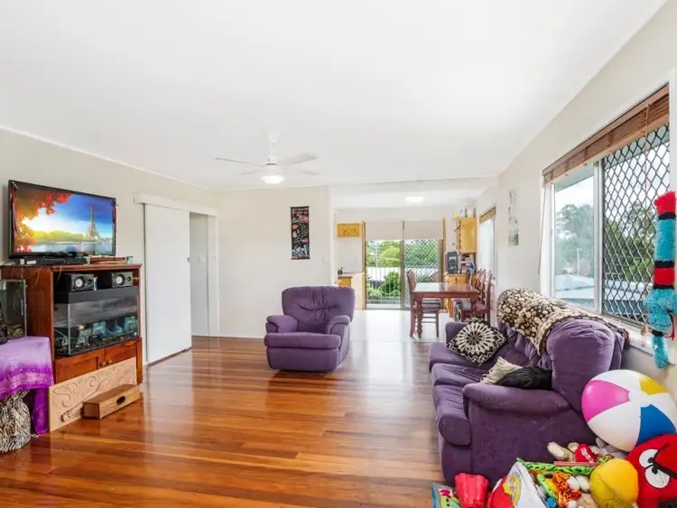 Fifth view of Homely house listing, 8 Noojee Court, Kallangur QLD 4503