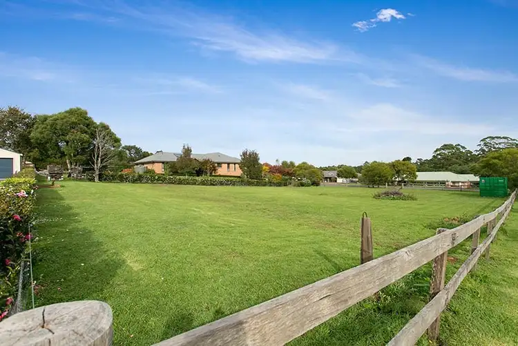 1 Hanrahan Place, Robertson NSW 2577