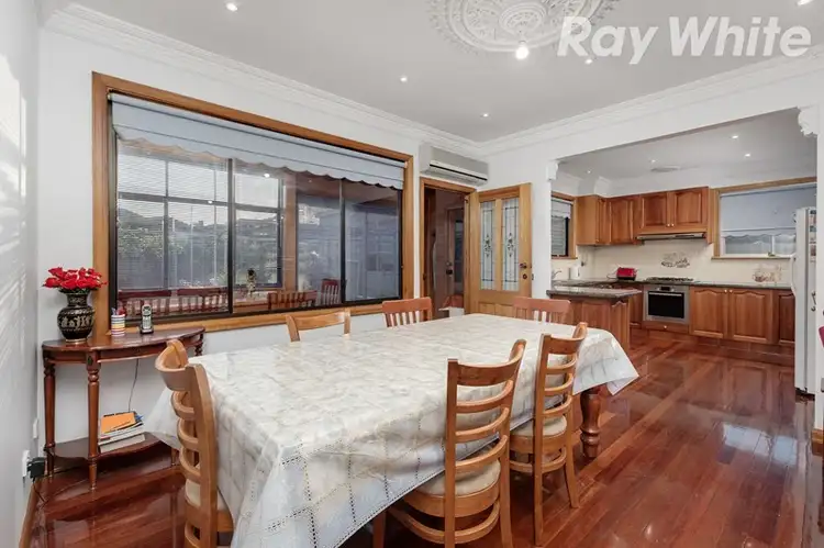 Sixth view of Homely house listing, 5 Wimmera Avenue, Reservoir VIC 3073