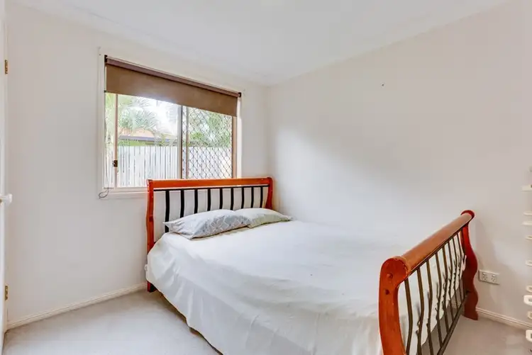 Seventh view of Homely house listing, 8 Lyrebird Close, Doolandella QLD 4077