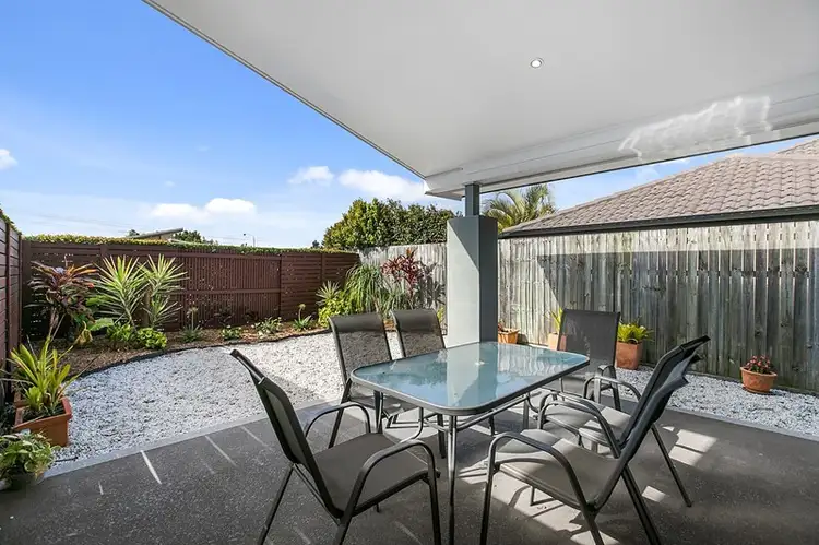 41 Lexey Crescent, Wakerley QLD 4154