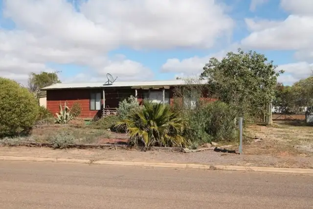 34-36 Angas Street, Cowell SA 5602