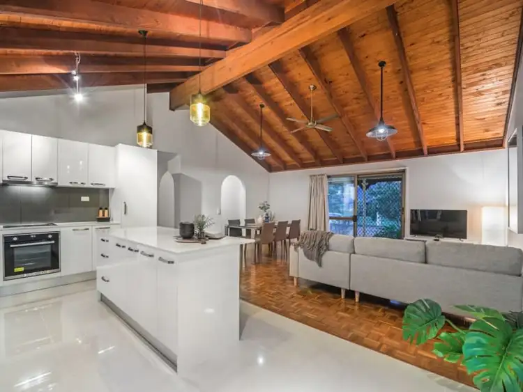 2 Monica Street, Rochedale South QLD 4123