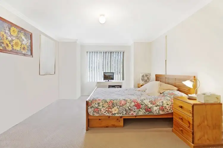 Sixth view of Homely house listing, 2/8 Hayden Close, Watanobbi NSW 2259