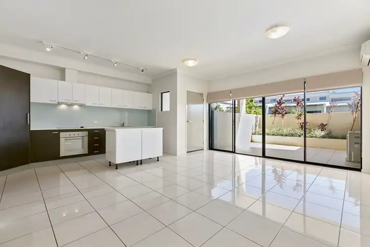 Third view of Homely unit listing, 8/35 Norman Street, Annerley QLD 4103