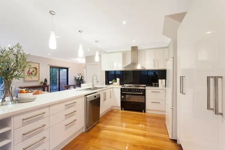Seventh view of Homely house listing, 52 Brosnan Road, Bentleigh East VIC 3165