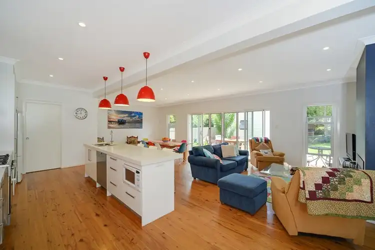 Sixth view of Homely house listing, 17 Sunset Point Drive, Mittagong NSW 2575