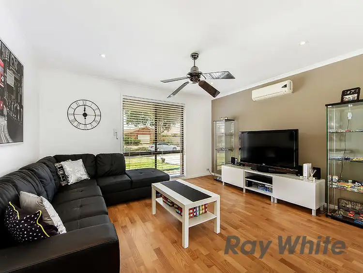 Second view of Homely house listing, 14 Currunghi Court, St Albans VIC 3021