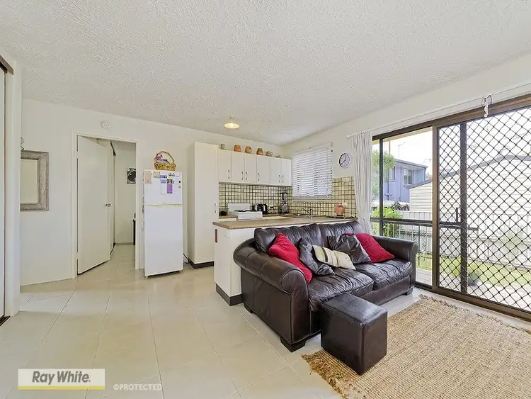 Fourth view of Homely unit listing, 2/2 Osbourne Street, Scarborough QLD 4020