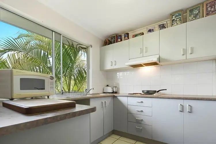 Third view of Homely unit listing, 4/10 Advance Place, Sunrise Beach QLD 4567