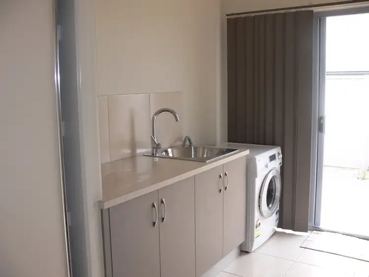 Fifth view of Homely house listing, 15 Saville Street, Emerald QLD 4720