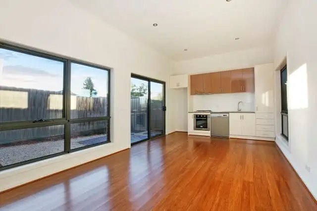 Second view of Homely unit listing, 3/31 Erskine Avenue, Reservoir VIC 3073