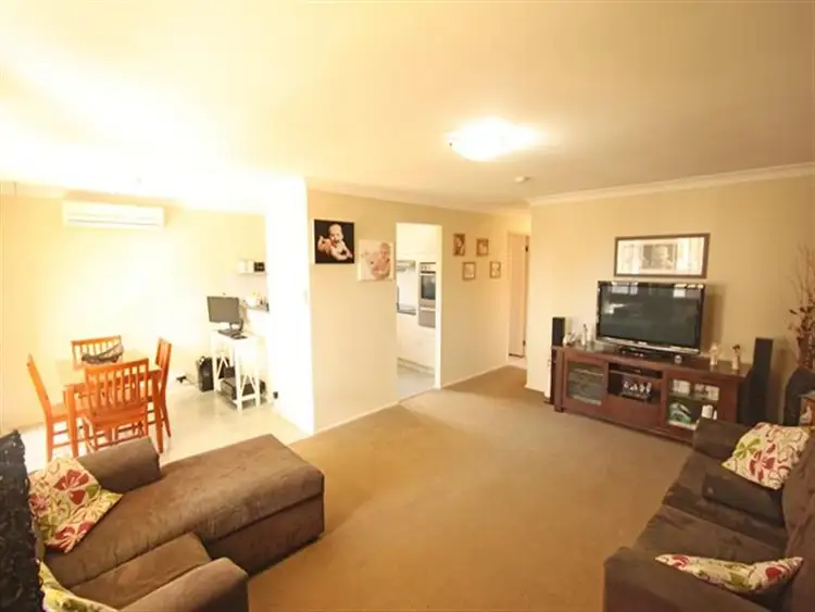 Second view of Homely house listing, 6 Clover Place, Macquarie Fields NSW 2564