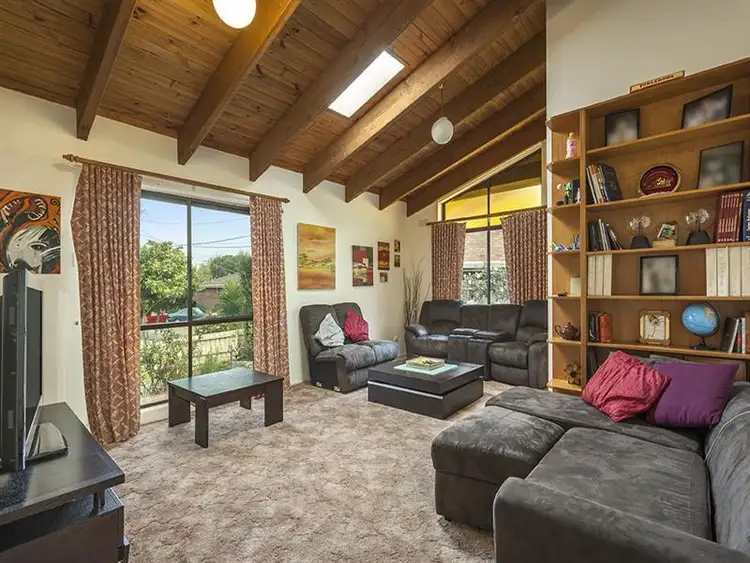 Second view of Homely house listing, 10 Bryson Court, Bundoora VIC 3083