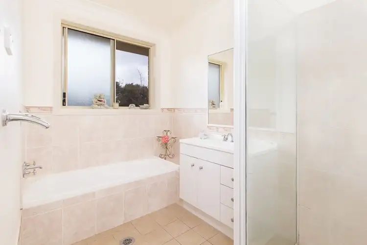 Fifth view of Homely house listing, 100 Packham Drive, Molong NSW 2866