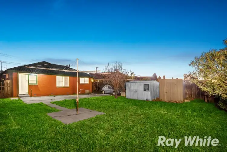 Seventh view of Homely house listing, 17 Canberra Grove, Lalor VIC 3075