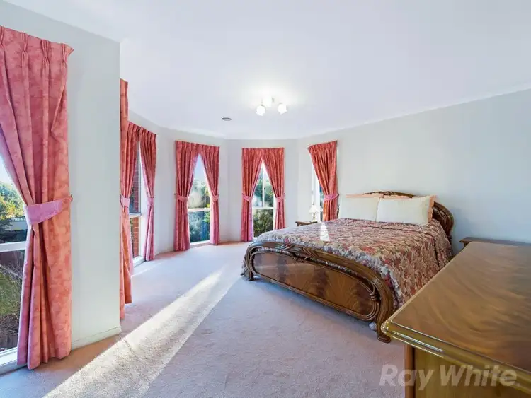 Fifth view of Homely house listing, 8 Thames Court, Mulgrave VIC 3170