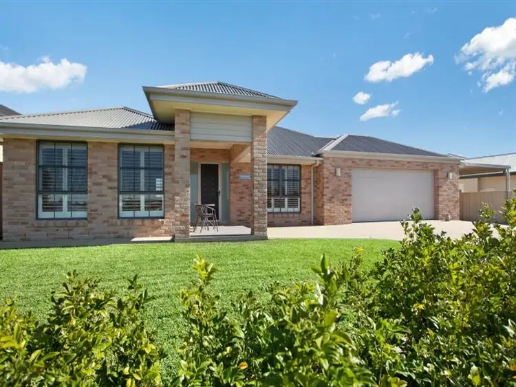 82 Budgeree Drive, Aberglasslyn NSW 2320