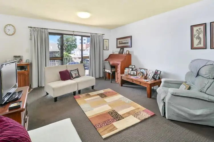 Third view of Homely house listing, 2/88 Akonna Street, Wynnum QLD 4178