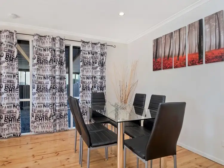 Fifth view of Homely house listing, 2 Geoff Court, Salisbury Heights SA 5109