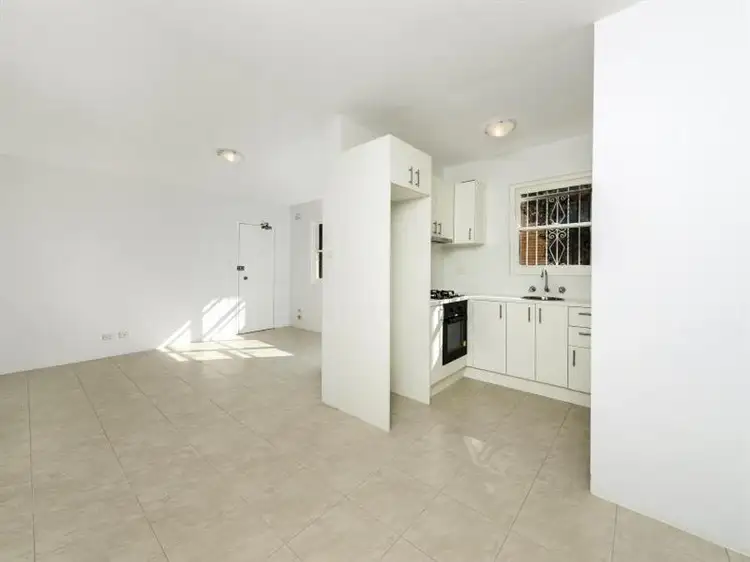 Fifth view of Homely apartment listing, 2/16 Brittain Crescent, Hillsdale NSW 2036