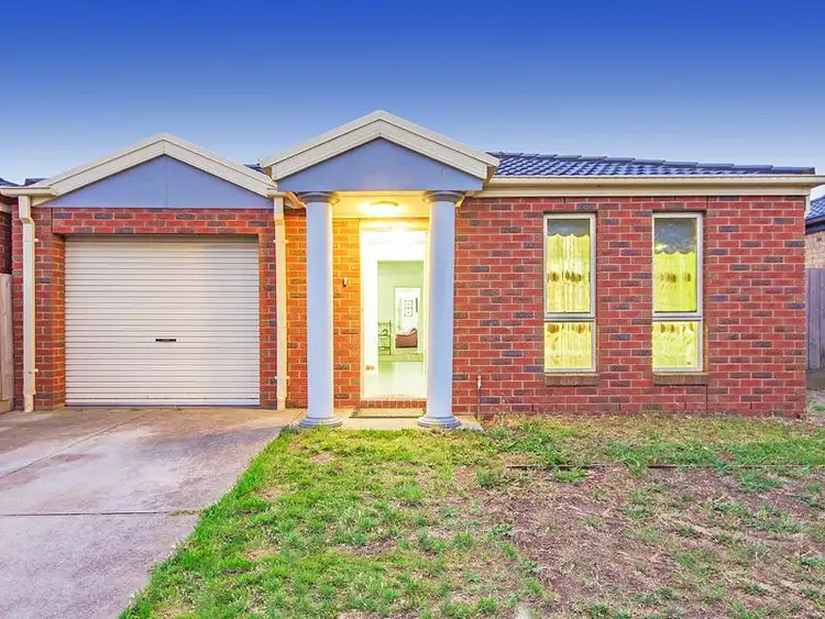 46 Finchley Park Cresent, Tarneit VIC 3029