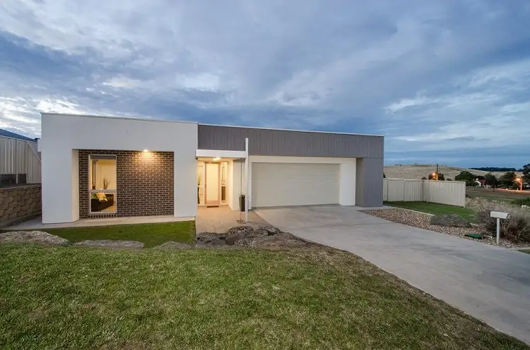 Main view of Homely house listing, 8 Aramanta Drive, Mount Gambier SA 5290