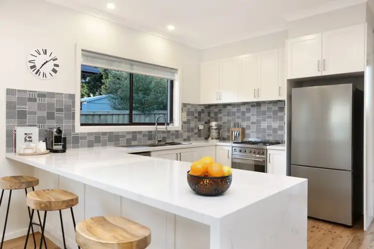 Fifth view of Homely house listing, 6 Dallas Drive, Lalor VIC 3075