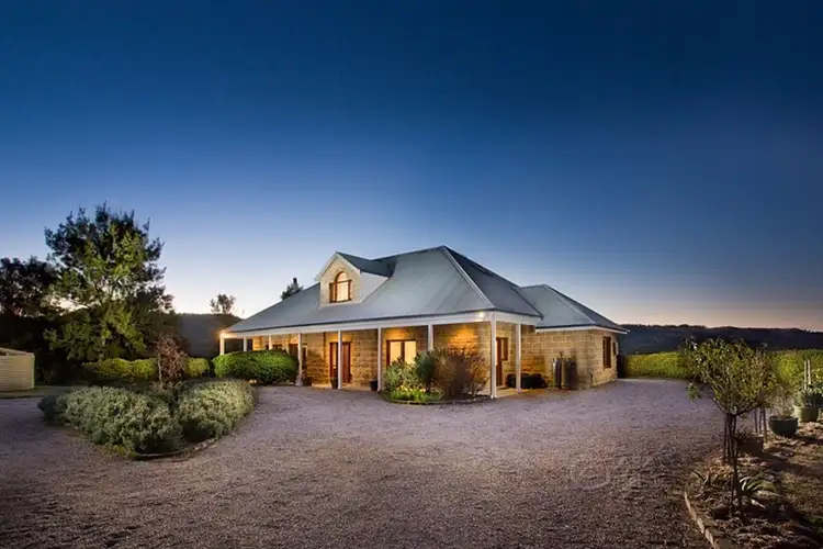 1728 Ganbenang Road, Kanimbla NSW 2790