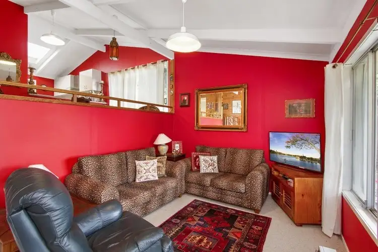 Fourth view of Homely house listing, 11 Pinedale Place, Kurrajong Heights NSW 2758