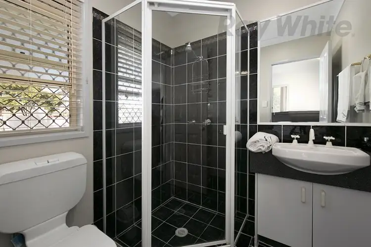 Sixth view of Homely townhouse listing, 3/69 Daw Road, Runcorn QLD 4113