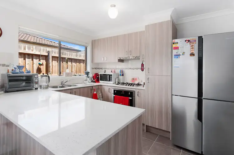 Fourth view of Homely house listing, 16/9 Shakespeare Court, Drouin VIC 3818