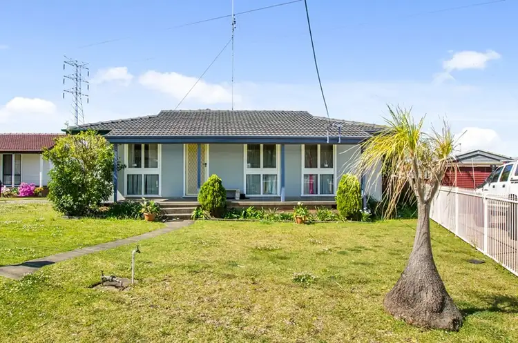 Main view of Homely house listing, 4 Culgoa Crescent, Koonawarra NSW 2530
