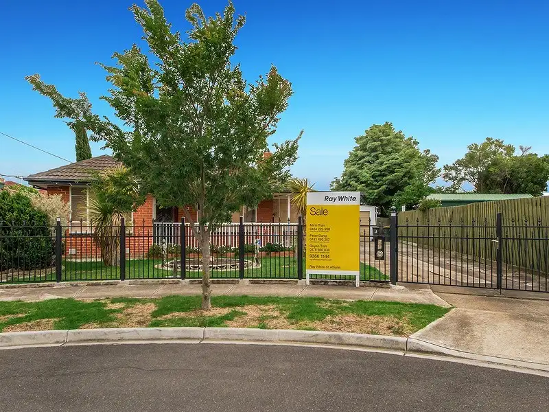 Main view of Homely house listing, 3 Diss Court, St Albans VIC 3021