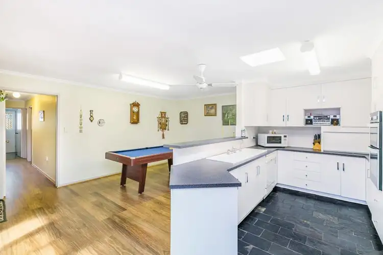 Seventh view of Homely house listing, 10 Coonawarra Close, Woodcroft SA 5162