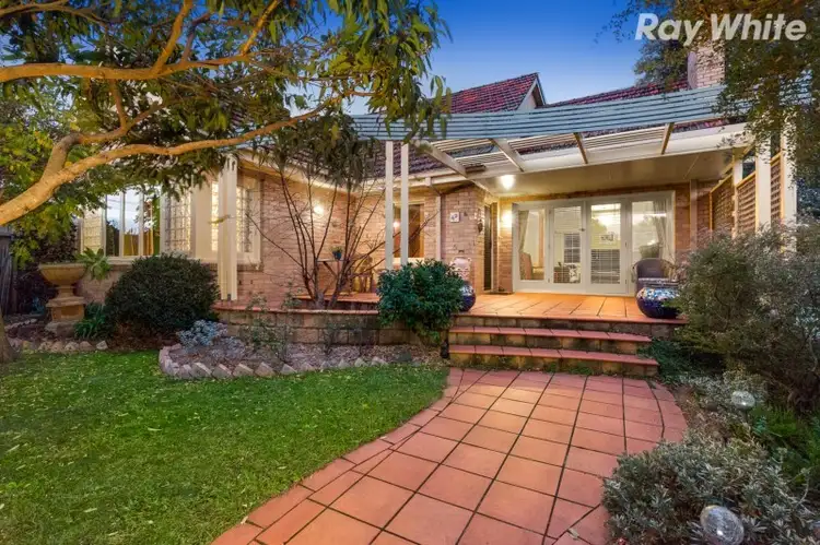 42 Dalgetty Road, Beaumaris VIC 3193