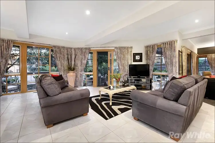 Seventh view of Homely house listing, 4 Iris Close, Mulgrave VIC 3170