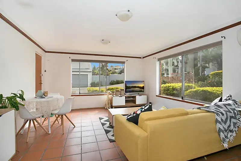 Main view of Homely unit listing, 1/196 Hedges Avenue, Mermaid Beach QLD 4218