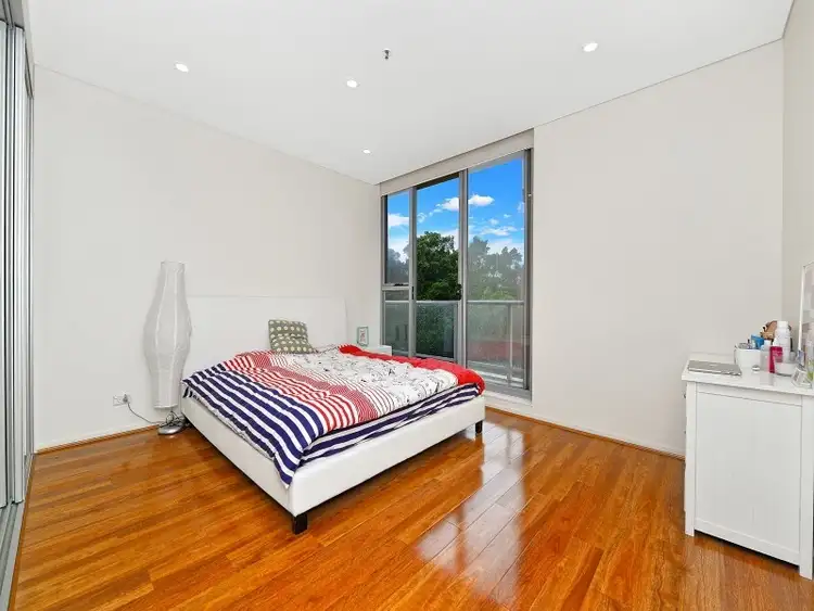 Fifth view of Homely apartment listing, 401/5 O'dea Avenue, Zetland NSW 2017