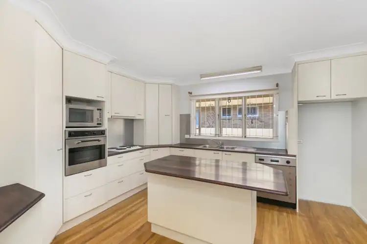 Second view of Homely house listing, 18 Lencol Street, Mount Gravatt QLD 4122