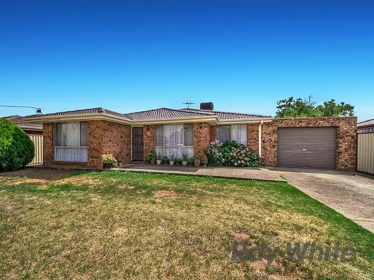 75 Fairfax Circuit, Albanvale VIC 3021