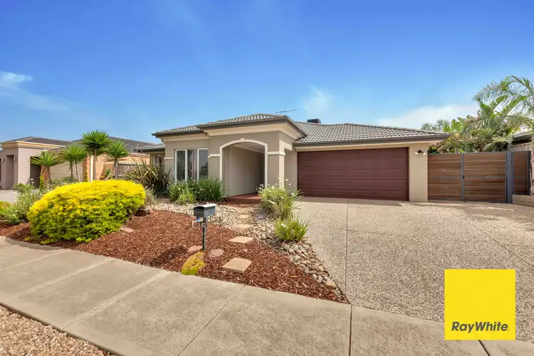 Second view of Homely house listing, 82 Papillon Parade, Tarneit VIC 3029