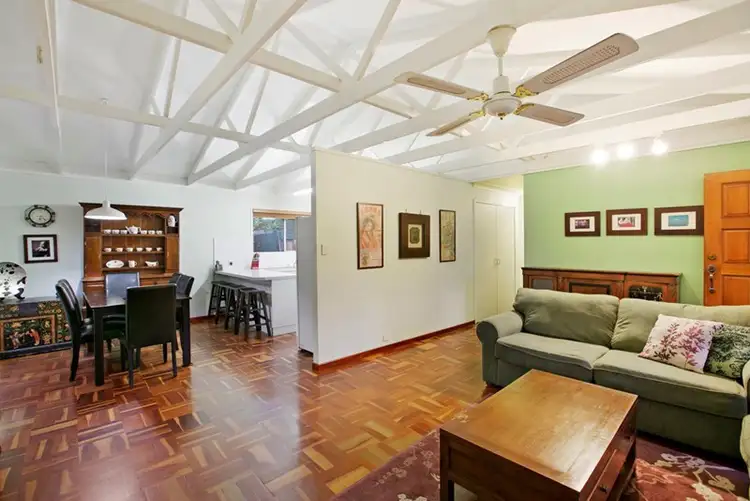 12 Lawn Terrace, Capalaba QLD 4157