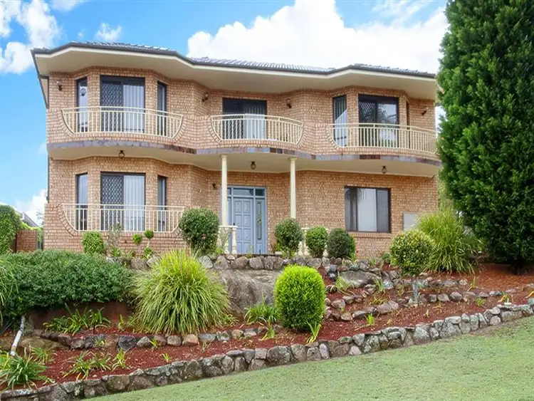 1 Penmon Close, Menai NSW 2234