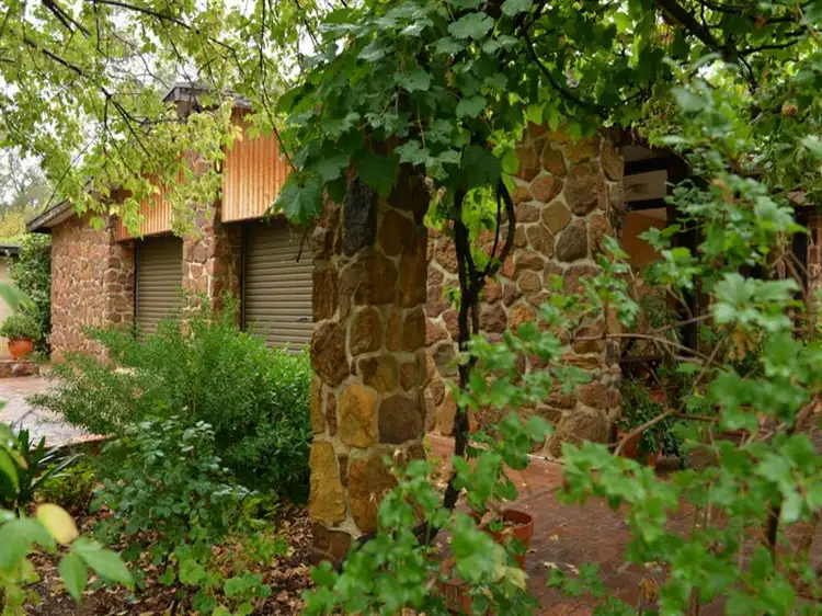 Tipaminka Brooks Road, Binnaway NSW 2395