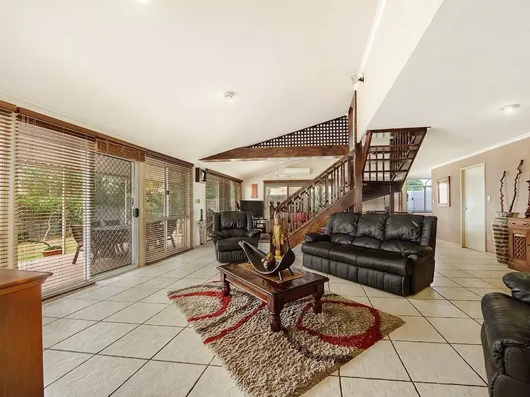 11 Macallan Street, Merrimac QLD 4226