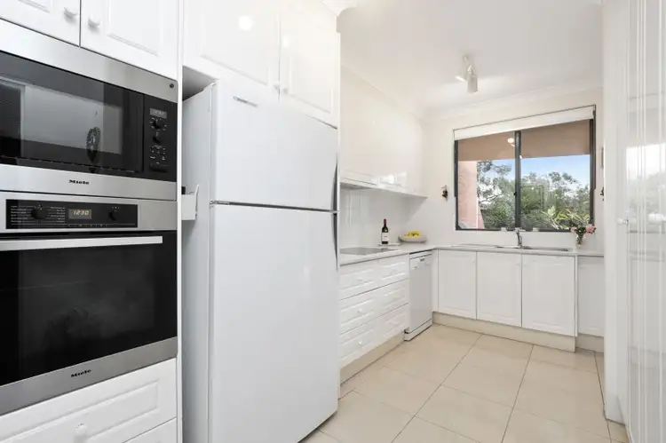 Fourth view of Homely unit listing, 2/21-23 Goodchap Road, Chatswood NSW 2067