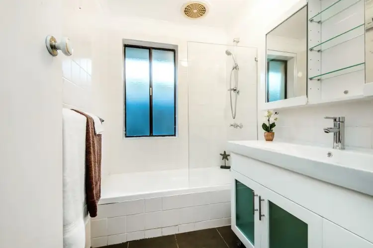 Seventh view of Homely house listing, 11 Benanee Drive, Frankston VIC 3199